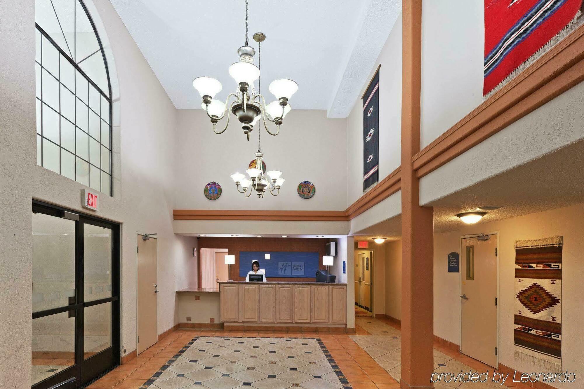 Ramada By Wyndham Santa Fe Hotel Interior photo